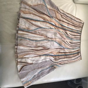 Elie Tahari linen skirt with silk lining